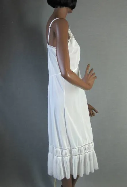50s Full Slip Vintage Women's 60s Nylon Lingerie Crystal Pleats Lace Girly Large Nan Flowers VFG