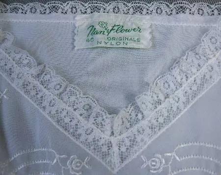 50s Full Slip Vintage Women's 60s Nylon Lingerie Crystal Pleats Lace Girly Large Nan Flowers VFG