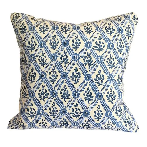 Abbotsford Cushion