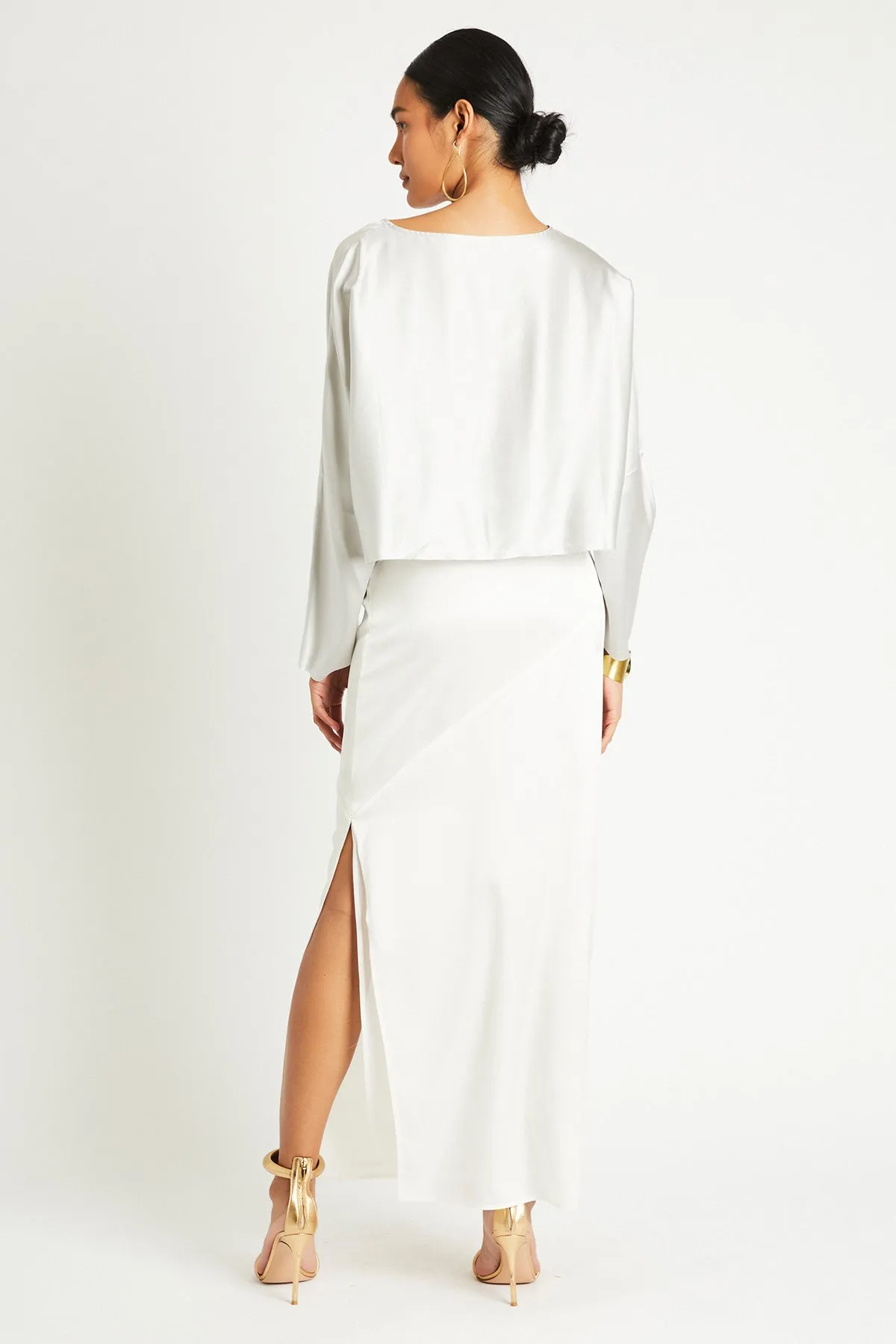   Beryll Sierra Silk Long Sleeve Cropped Top | Pearl