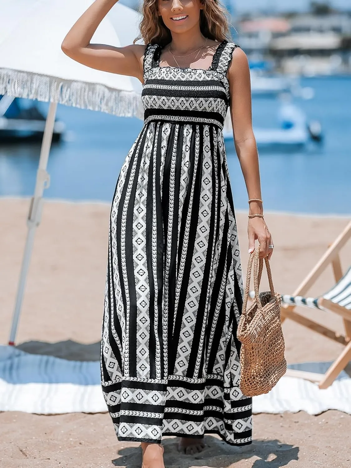 CUPSHE Women's Maxi Dress Ditsy Floral Smocked Summer Sundress Sleeveless Ruffled Spaghetti Straps Long Beach Formal Dress