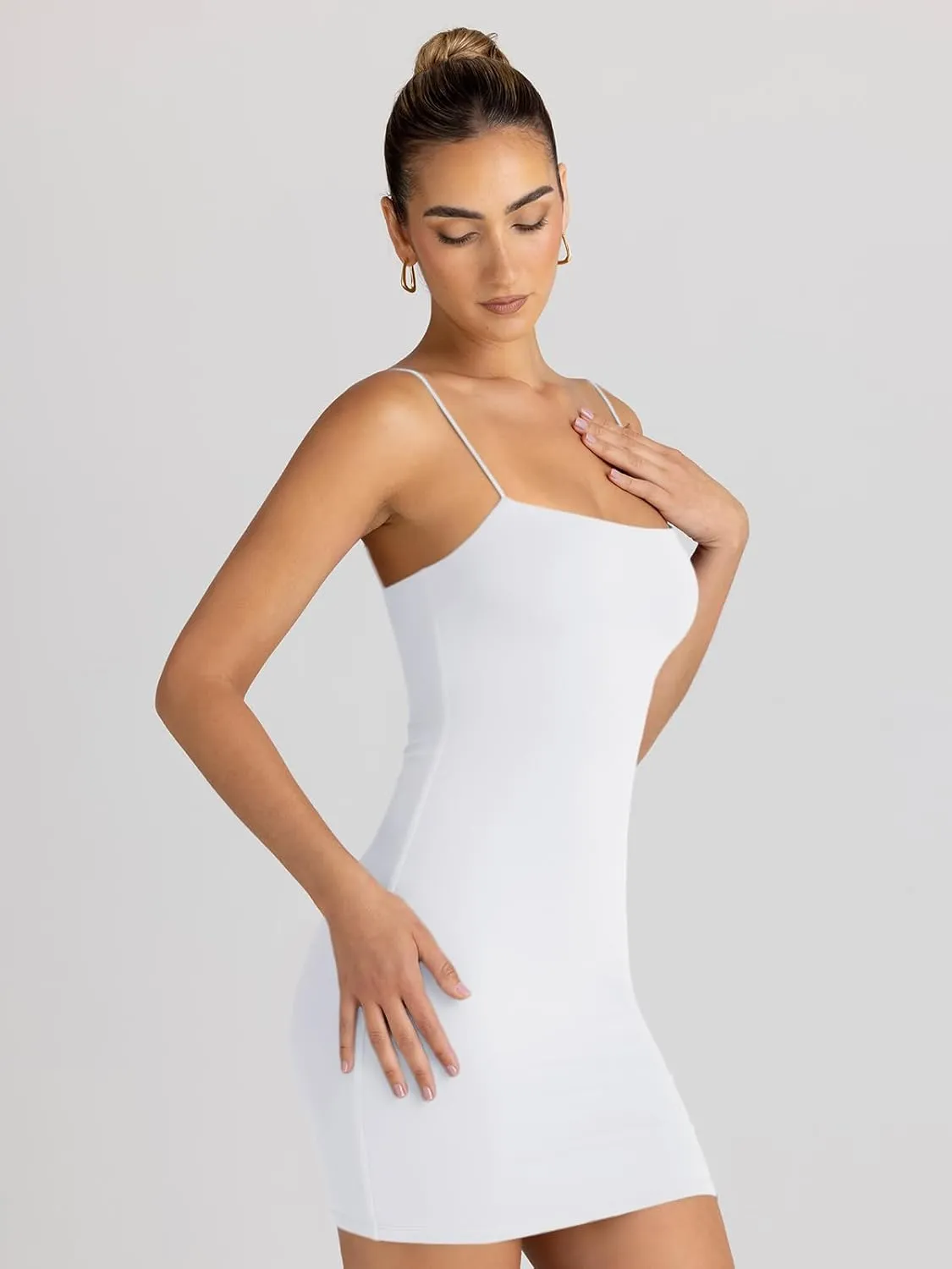 LILLUSORY Women's Mini Sexy Bodycon Dress 2025 Summer Going Out Short Backless Party Club Dresses Beach Vacation Outfits